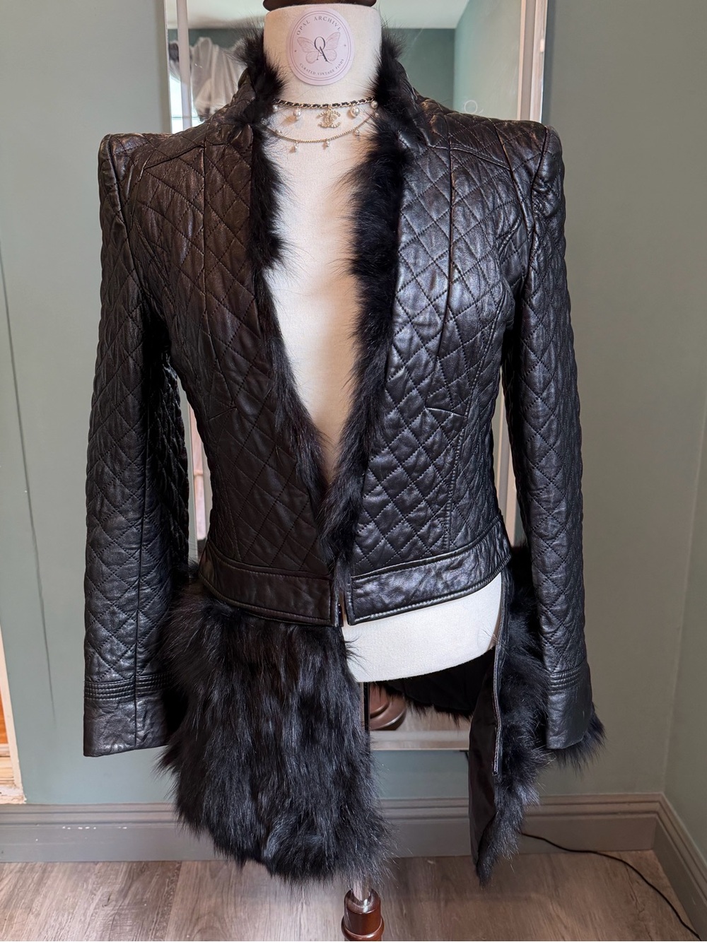 Quilted Black Sheepskin Leather Fox Fur Convertible Jacket S